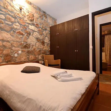 Maria ヴィラ Synikia Mesi Trikalon